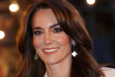 Kate sends inner Christmas message of 'love, not fear'