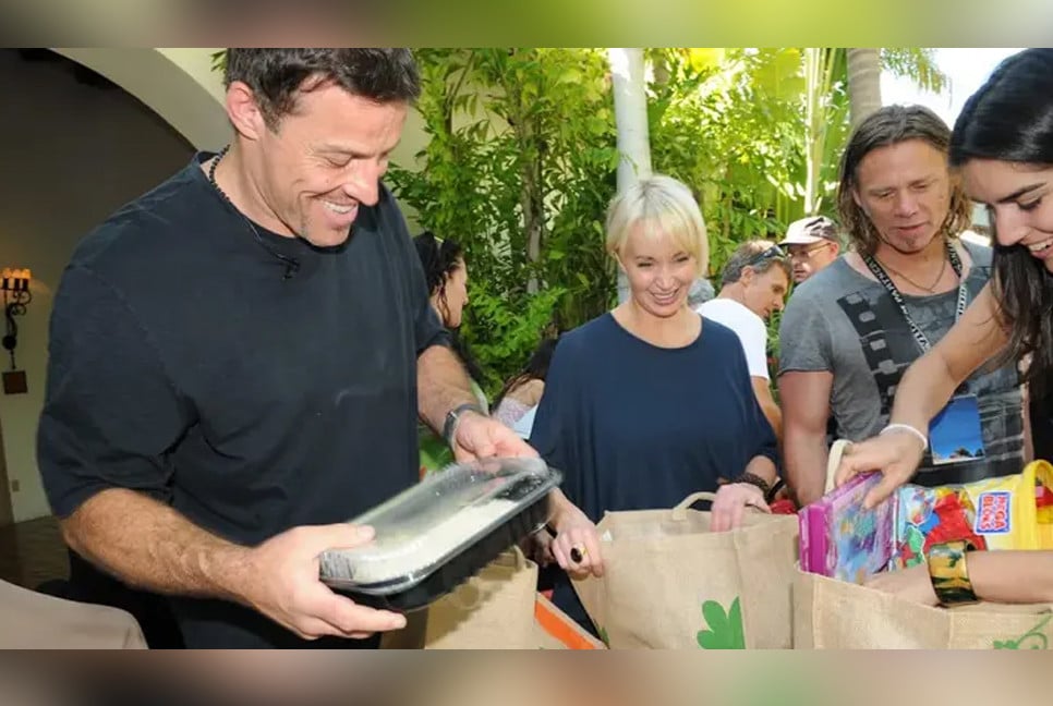 Tony Robbins shares personal drive to feed the hungry: "It shows strangers care"