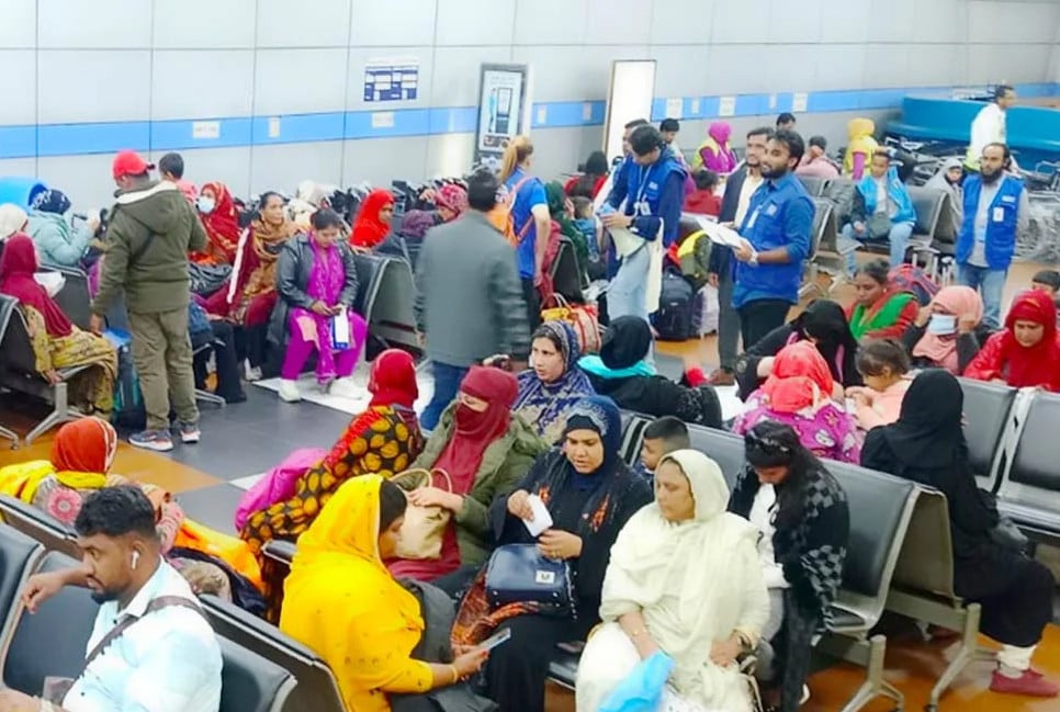 105 stranded Bangladeshi nationals repatriated from Lebanon