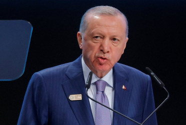 Erdogan calls for urgent political solution in Syria, peaks Turkiye's de-escalation efforts