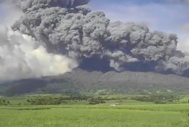 Philippine villages evacuated after strong volcanic eruption