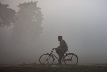 Winter escalates in Dinajpur with temperature falling to 13°C