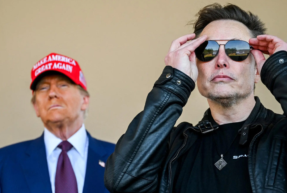 Musk becomes first person to reach $400 bn net worth mark