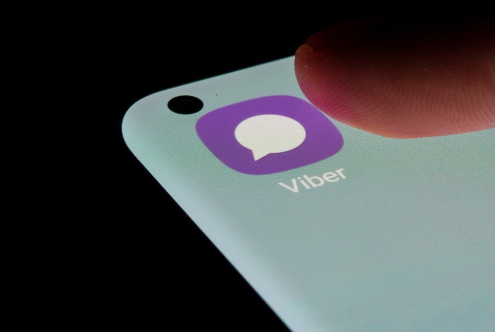 Moscow blocks messaging app Viber over legal violations