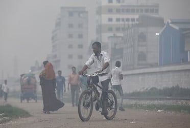 Dhaka tops global list with 'very unhealthy' air quality