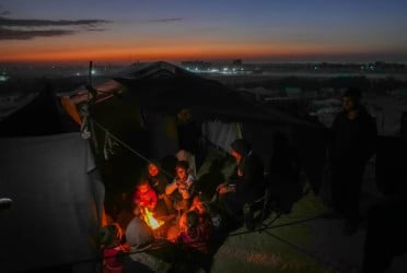 Winter hits Gaza as many Palestinians left with little protection from cold