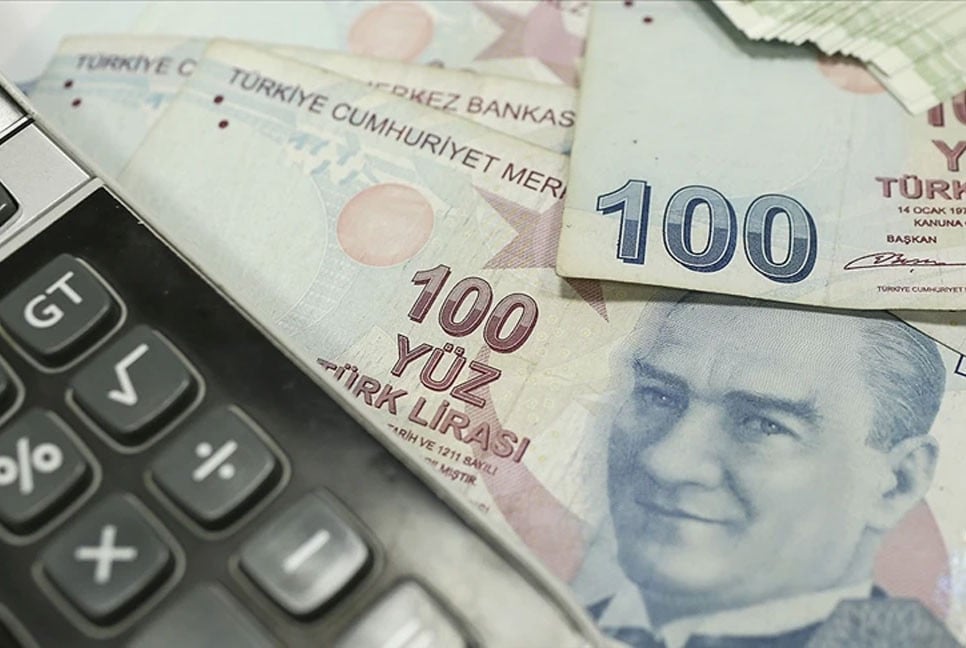 Turkiye raises minimum wage by 30% for 2025