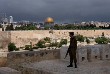 Israeli settlers violate status quo at Al-Aqsa Mosque compound