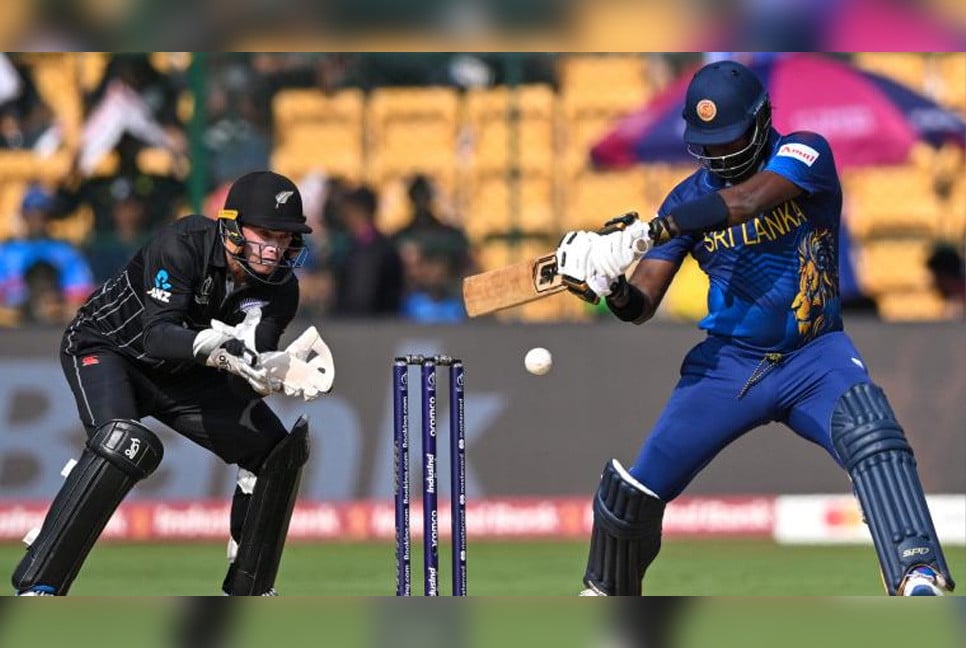 New Zealand won by 8 runs against Sri Lanka