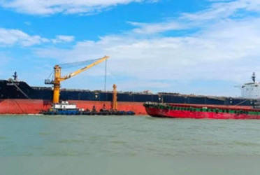 Goods unloading resumes at Mongla Port