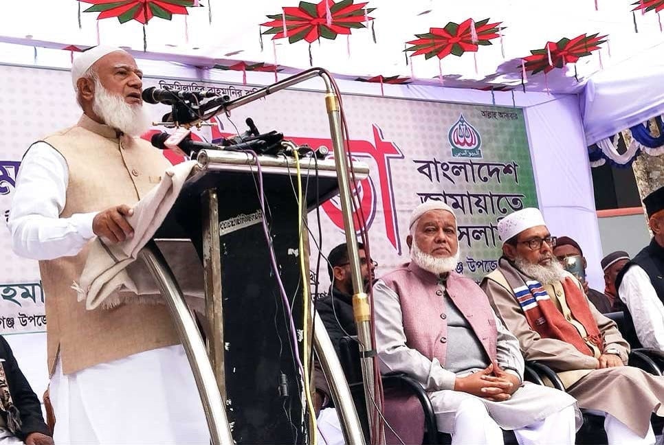 Patriots do not abandon their homeland: Jamaat Ameer