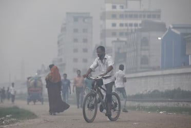 Dhaka 3rd worst in air quality on Tuesday