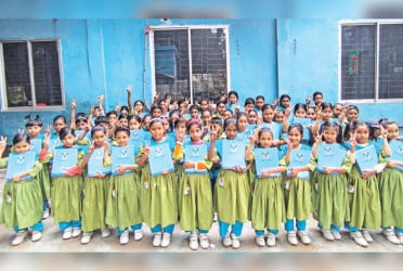 Underprivileged students get educational materials