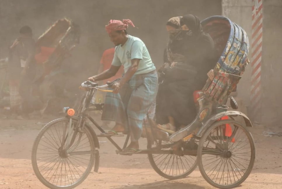 Dhaka’s air quality marks ‘unhealthy’ on weekend