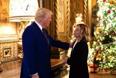 Italy's Meloni pays surprise visit to Trump at Mar-a-Lago