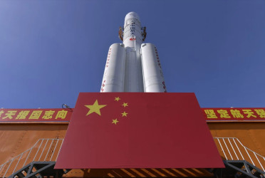 China to build power stations in space