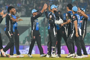 Rangpur Riders extend perfect winning streak to eight