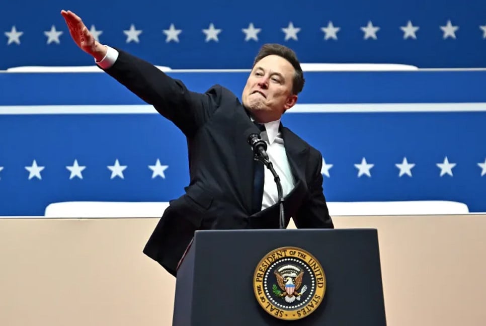 Musk accused of giving Nazi salute