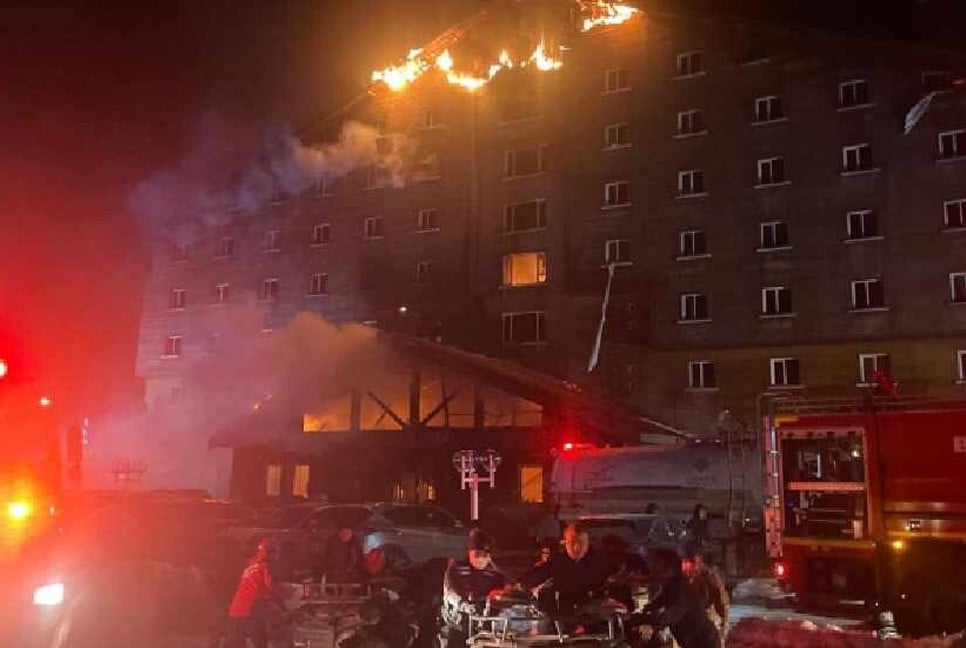 10 dead in hotel fire at ski resort in Turkey