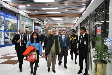 CA leaves Dhaka for Davos to attend WEF