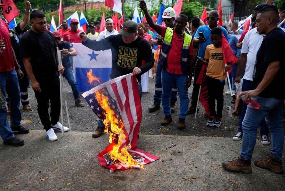 Panama complains to UN over Donald Trump's canal threat