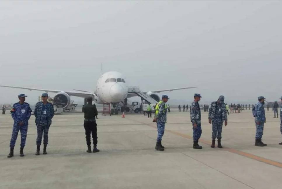 Bomb threat: Biman’s Rome flight lands safely at Dhaka airport