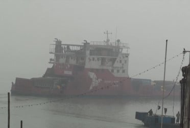 Ferry services resumes on Aricha-Kazirhat, Paturia-Daulatpur routes