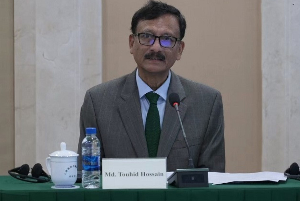 Dhaka, Beijing must cooperate to resolve Rohingya crisis: Foreign adviser