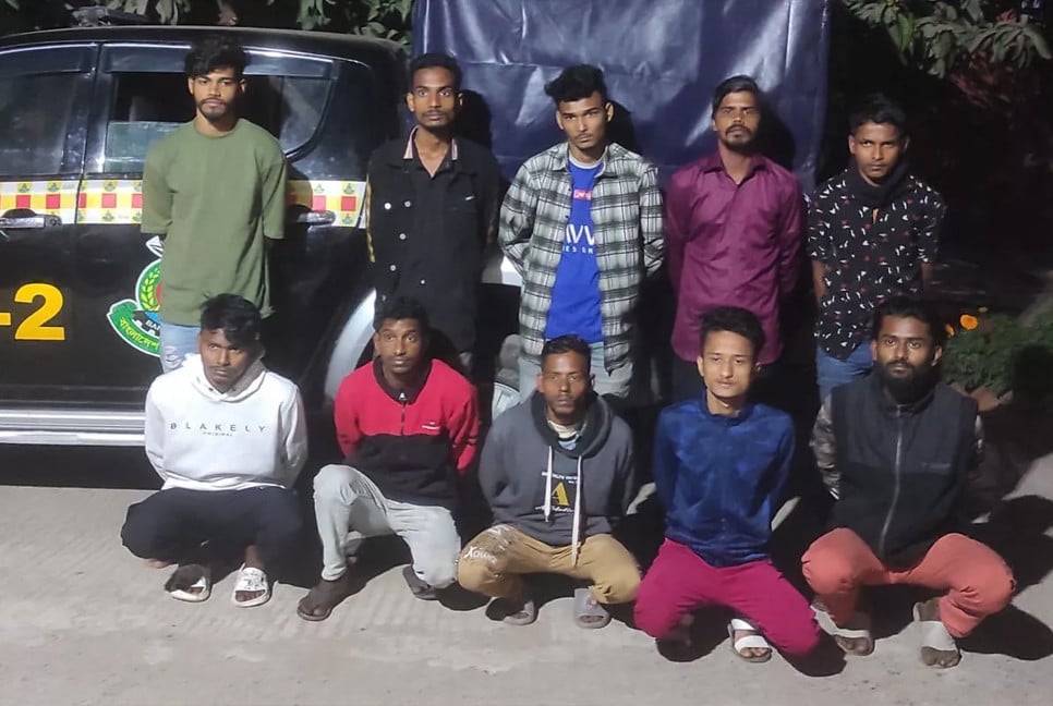 10 ‘muggers’ held in Dhaka’s Mohammadpur