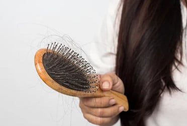 What hair says about diet: 6 signs of nutritional deficiencies