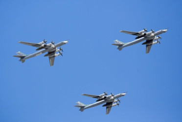 Japan scrambles jets as Russian bombers fly over high seas