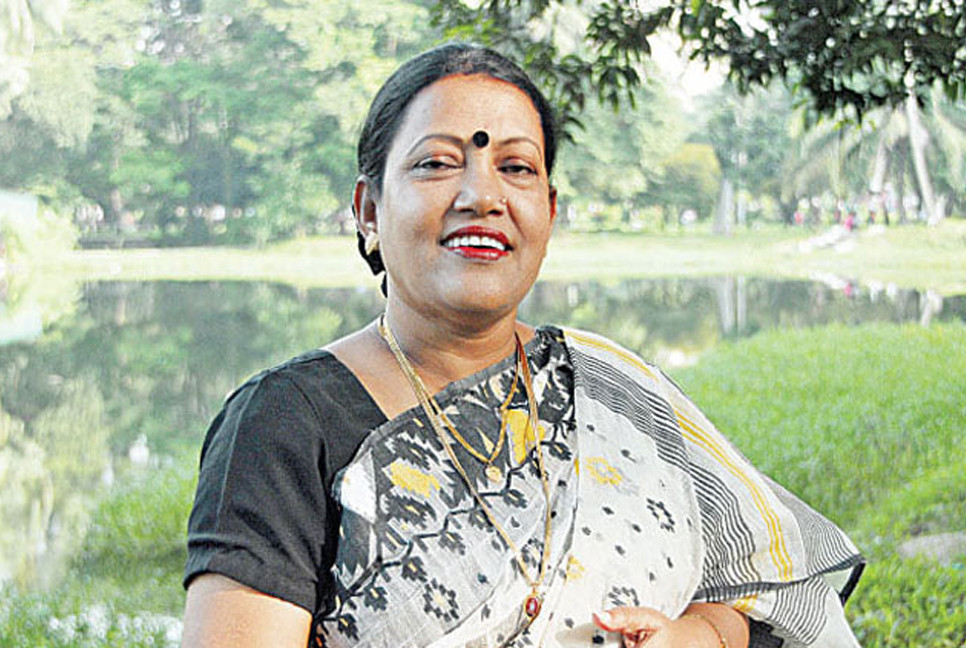 Lalon singer Farida Parveen hospitalized in ICU