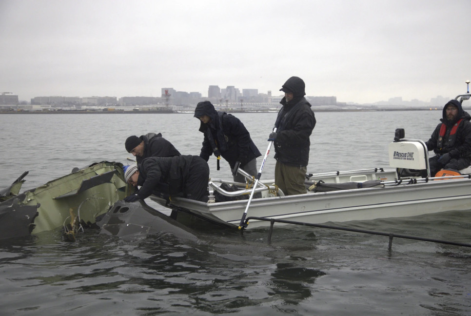 U.S. air disaster: Remains of 55 of 67 victims have been recovered