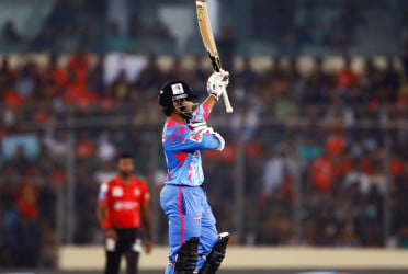 Chittagong sets Barishal a 195-run target in BPL final