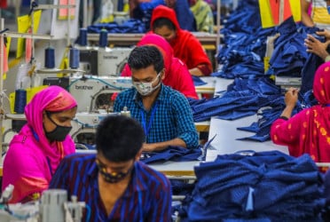 Bangladeshi apparel exports to US grow slightly amid global pressure