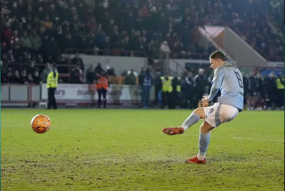 Nottingham Forest beats third-tier Exeter on penalties to advance in FA Cup