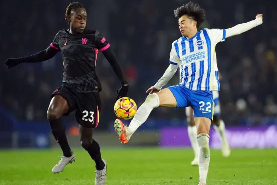 Mitoma gem inspires Brighton defeat of woeful Chelsea