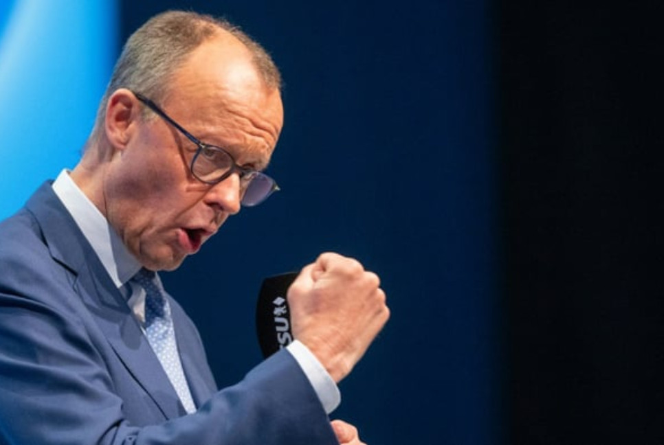 Conservative leads German election race in shadow of far right