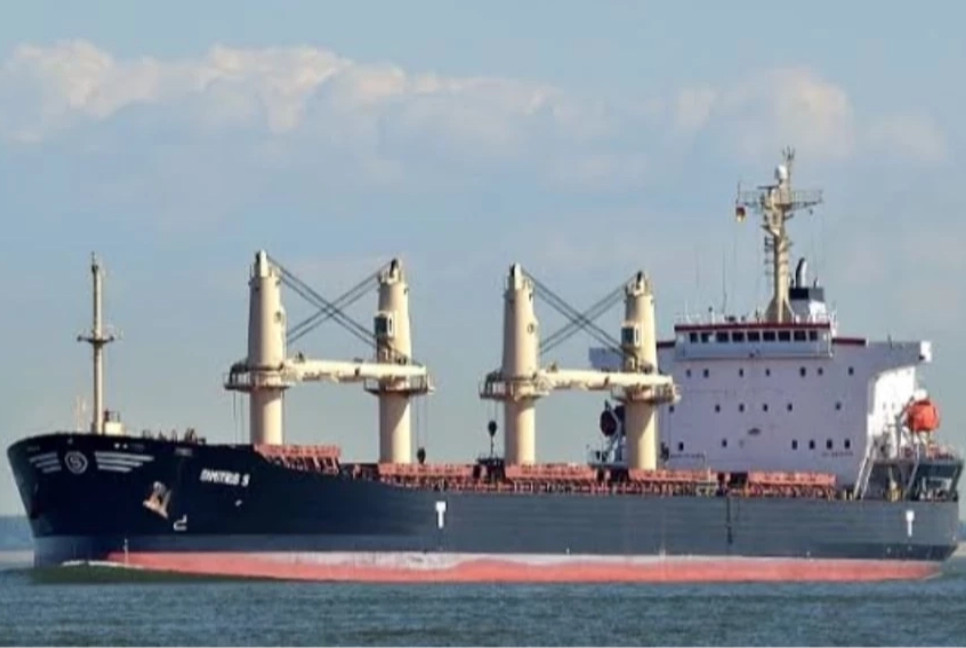 Wheat unloaded at Mongla Port for the first time