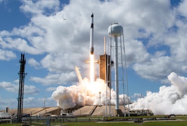 SpaceX makes history with Falcon 9 launch and booster landing in the Bahamas