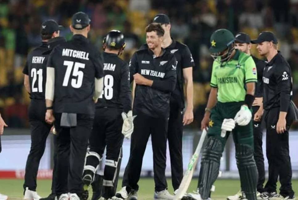 ICC Champions Trophy: New Zealand beat Pakistan by 60 runs