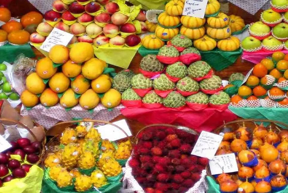 Imported fruit prices surge by up to Tk100 per Kg ahead of Ramadan