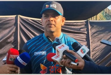 Early wicket loss against India an accident: Razzak