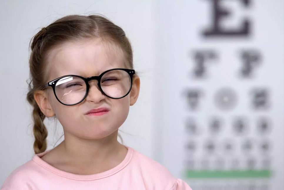 Study finds that just 1 hour of daily screen time can raise myopia risk