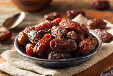 6 reasons to eat 2 dates daily: From radiant skin to stronger bones