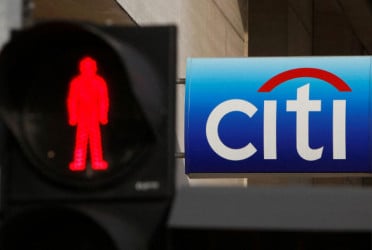 Citigroup mistakenly credits customer $81 trillion