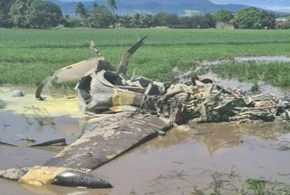 Philippine fighter jet crashes, killing two pilots during anti-guerrilla mission