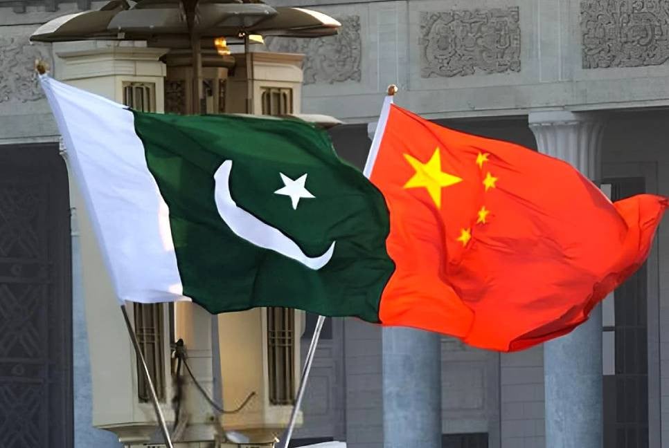 China rolls over $2bn loan to Pakistan amid financial challenges