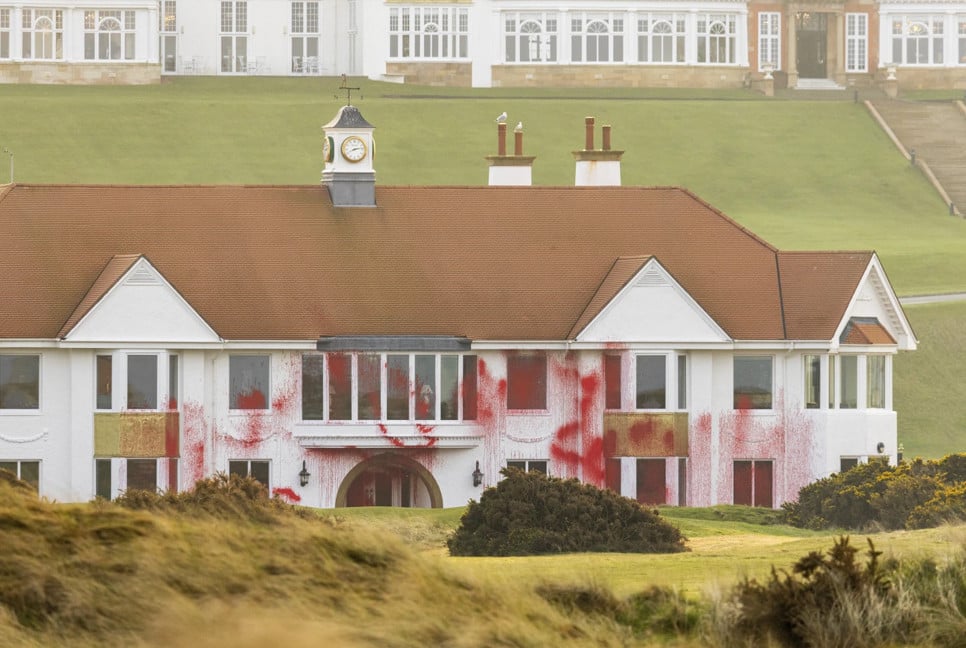 Activists vandalize Trump golf resort over comments on Gaza