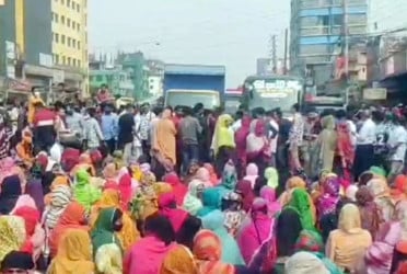 Gazipur traffic gridlock as workers block highways